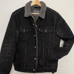 Small Black Levi’s Jacket